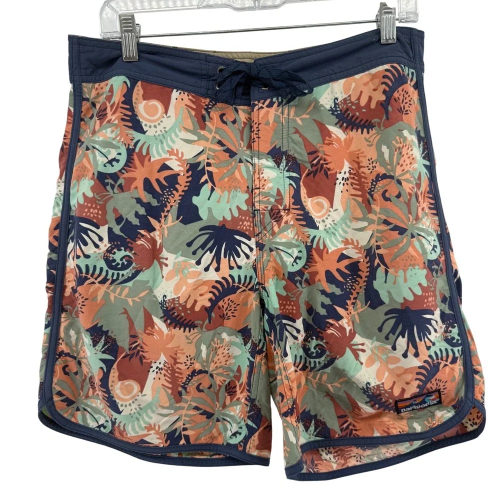 Patagonia Men's Board‎ Shorts Size 32 Tropical Floral Print Swim Trunks